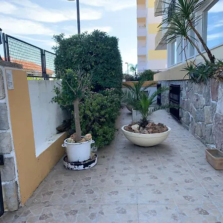 Lovely Algarve By The Sea Apartment